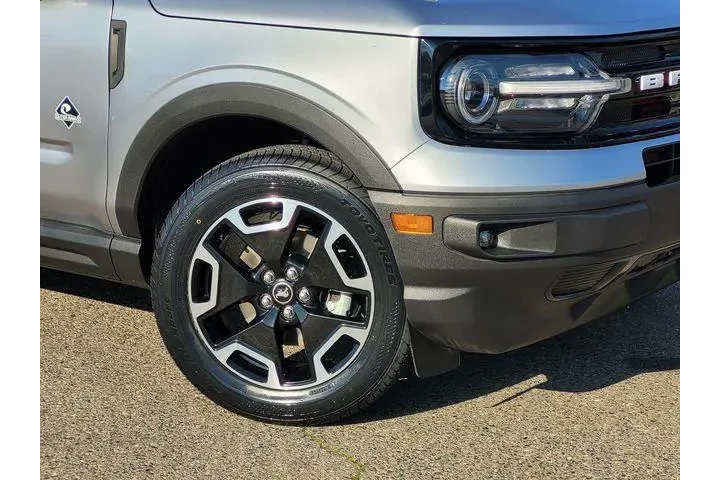 $26152 : Ford Bronco Sport 2023 AWD O image 6