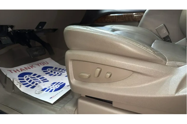 $25967 : Chevrolet Tahoe 2019 4x2 Pre image 9