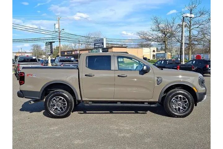 $39898 : Ford Ranger 2025 4x4 XLT 4dr image 7