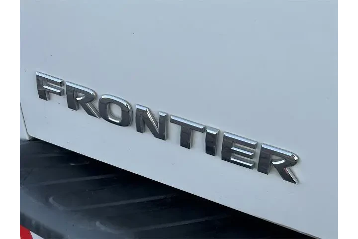 $15702 : Nissan Frontier 2019 4x2 S 4 image 5