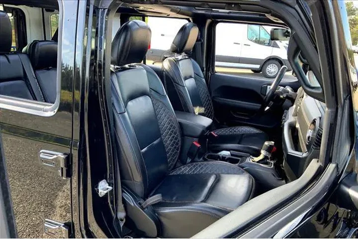 $34989 : Jeep Wrangler Unlimited 2021 image 6