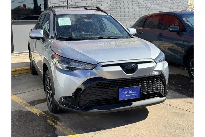 $25039 : Toyota Corolla Cross Hybrid image 2