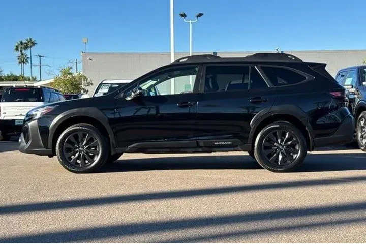 $28600 : Subaru Outback 2023 AWD Onyx image 9