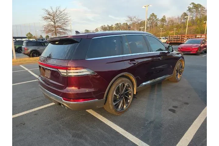 $29687 : Lincoln Aviator 2020 AWD Res image 5