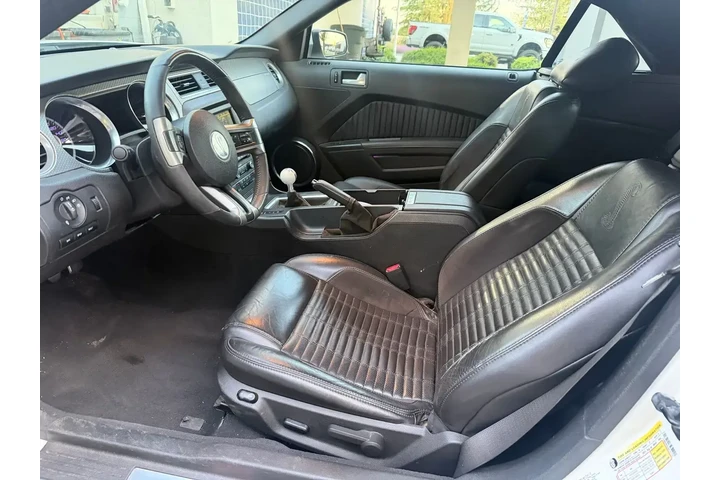 $30000 : Ford Shelby GT500 2010 2dr C image 10