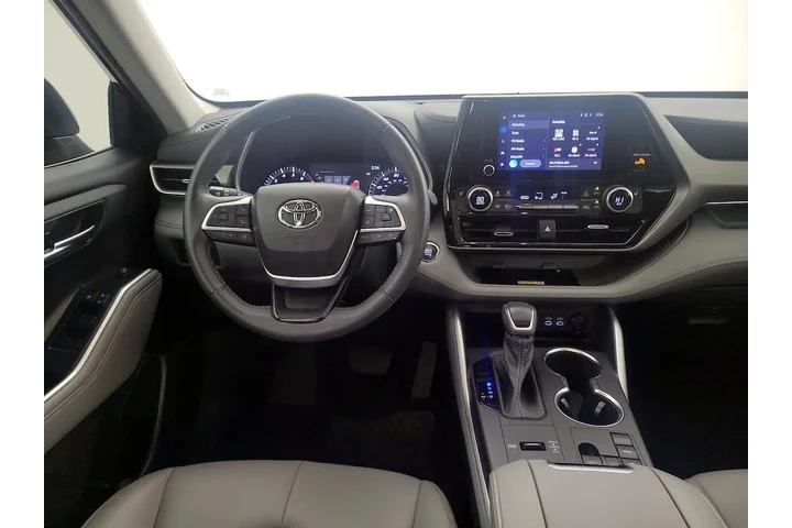 $35998 : Toyota Highlander 2023 XLE 4 image 10
