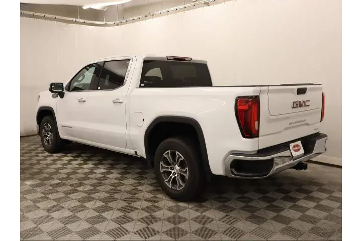 $38995 : GMC Sierra 1500 2024 4x2 SLT image 10