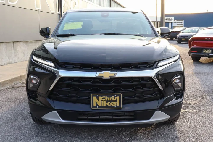 $25988 : 2025 Blazer FWD 4dr LT w/2LT image 2