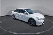 $14900 : PRE-OWNED 2017 TOYOTA CAMRY SE thumbnail
