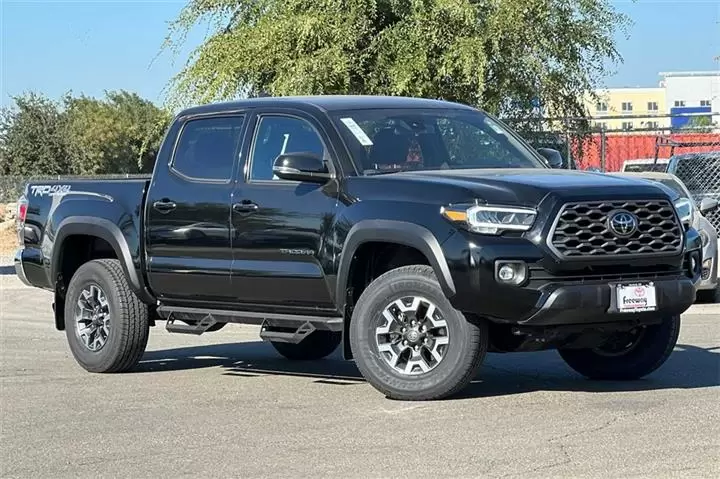 $36750 : Tacoma TRD Off-Road image 2