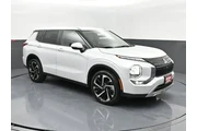 Mitsubishi Outlander 2023 SE thumbnail