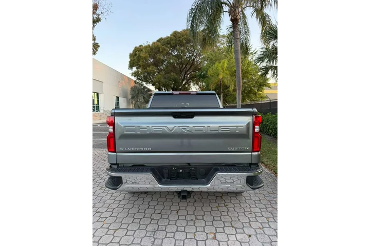 $19500 : *Chevrolet Silverado 1500 image 6