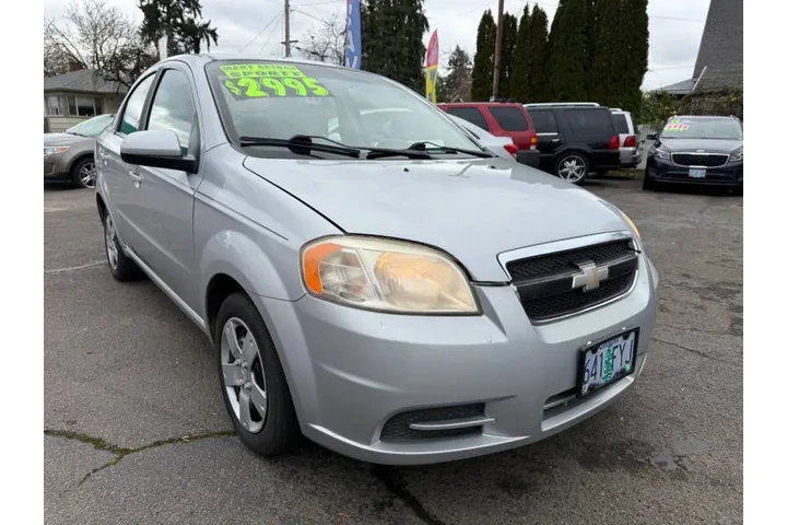 $2995 : 2010 Aveo LS image 3