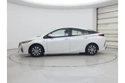 $25998 : Toyota Prius Prime 2021 LE 4 thumbnail