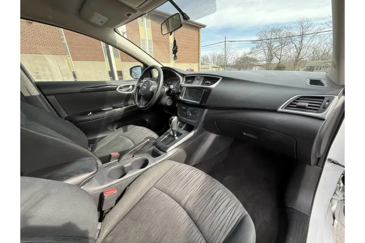 $6999 : 2019 Sentra SV image 7