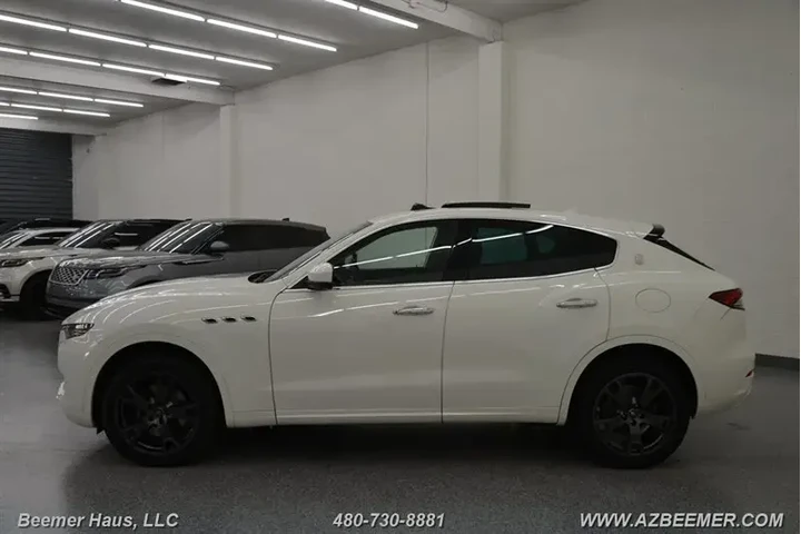 $31998 : Maserati Levante 2021 AWD 4d image 3