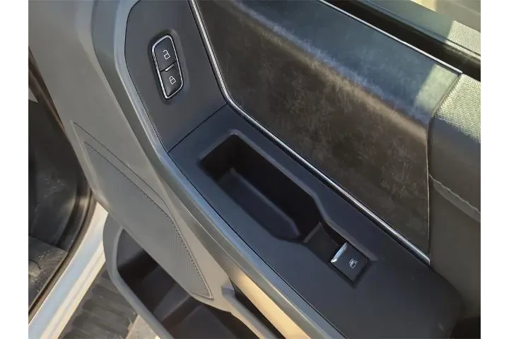 $32416 : Ford F-150 2022 4x4 Limited image 10