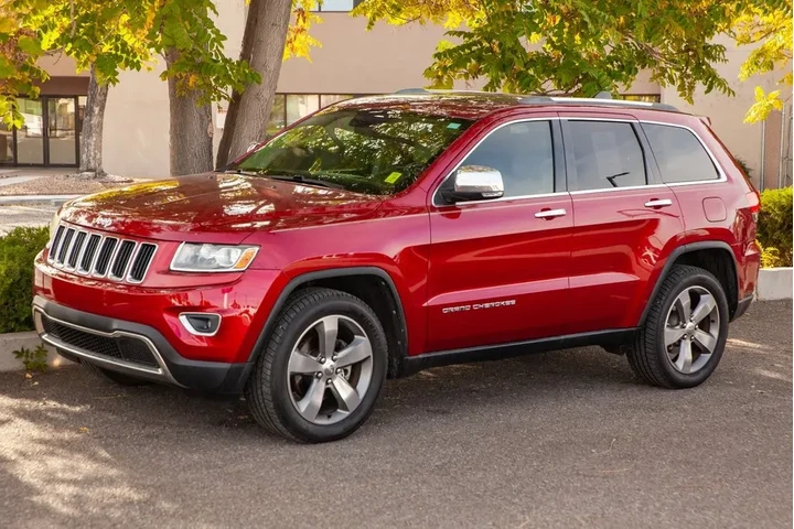 2014 Grand Cherokee Limited 4 image 9