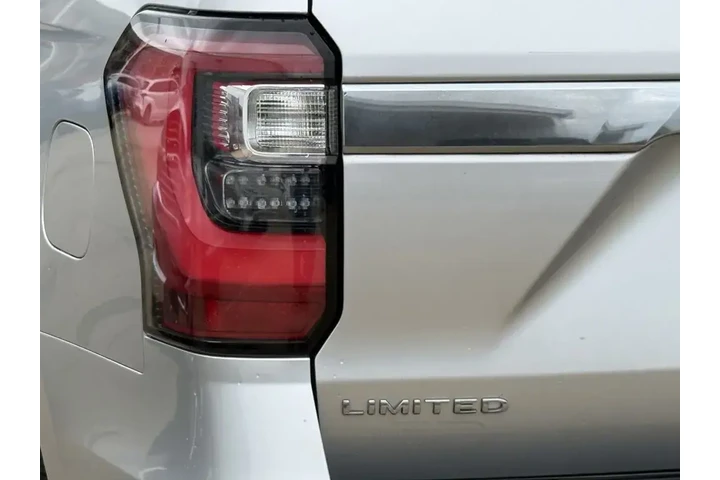 $31995 : Ford Expedition 2019 4x2 Lim image 7