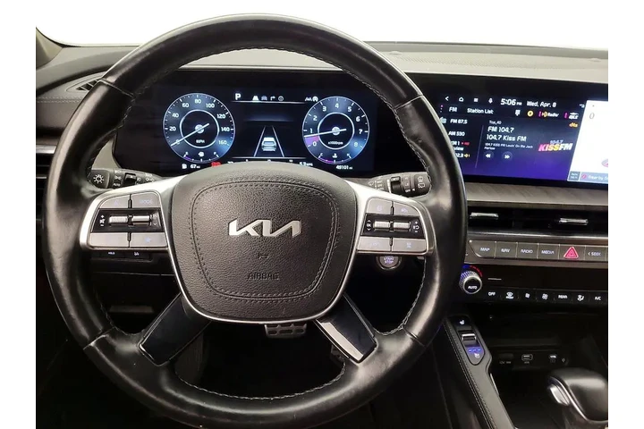 $38998 : Kia Telluride 2024 AWD SX 4d image 10