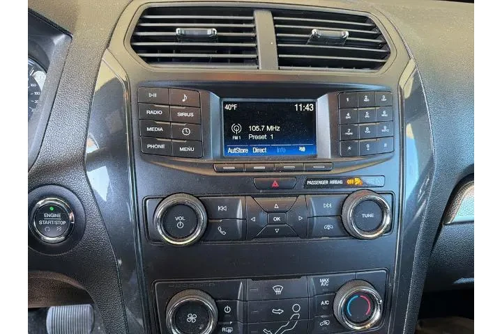 $11921 : Ford Explorer 2018 AWD XLT 4 image 9