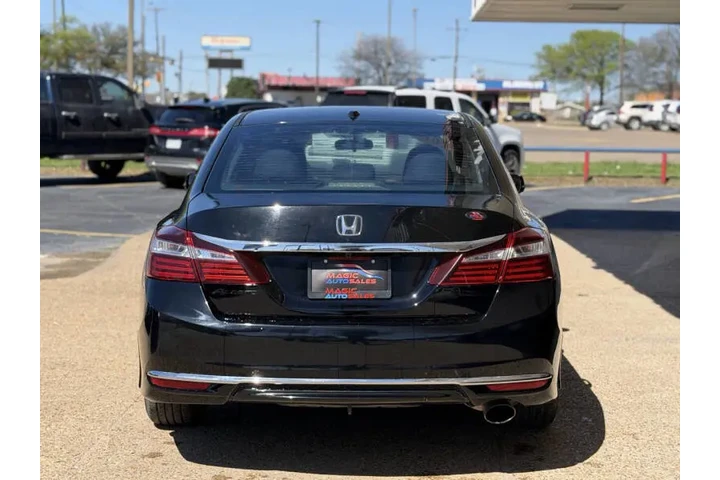 $15499 : 2017 Accord EX image 8