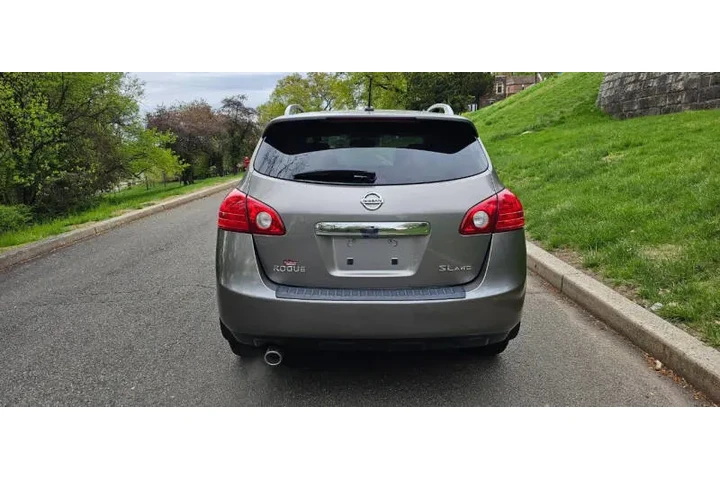 $6395 : 2011 Rogue SV image 6