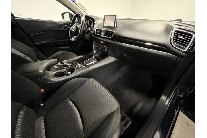 $12498 : Mazda Mazda3 2016 i Touring image 10