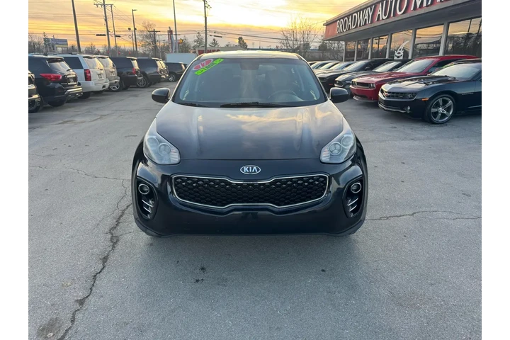 $5980 : 2017 Sportage LX AWD image 7