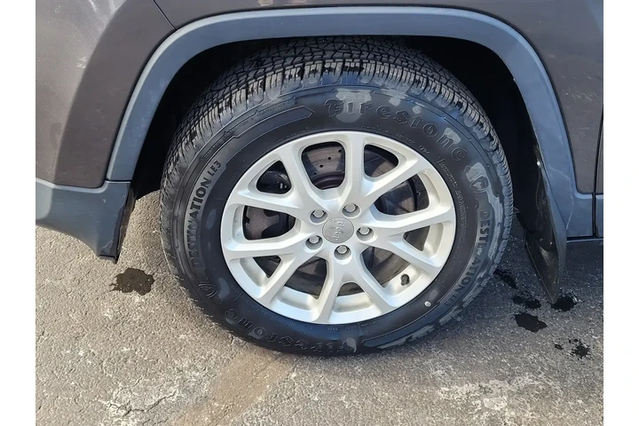 $9994 : Jeep Cherokee 2016 4x4 Latit image 10