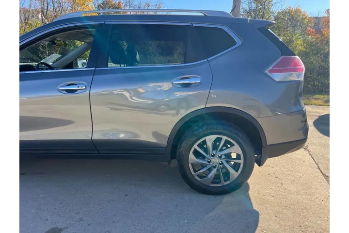 $6995 : 2016 Rogue SL image 10