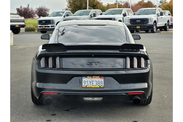 $26500 : Ford Mustang 2017 GT 2dr Fas image 5