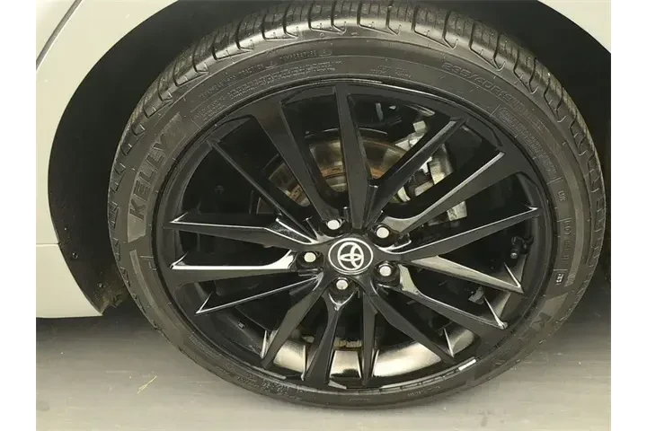 $22923 : Toyota Camry 2021 XSE 4dr Se image 9