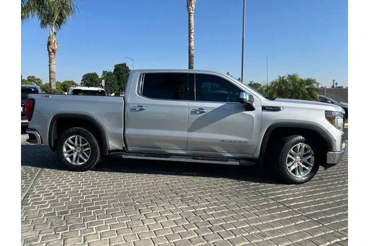 $36995 : GMC Sierra 1500 2019 4x4 SLT image 6