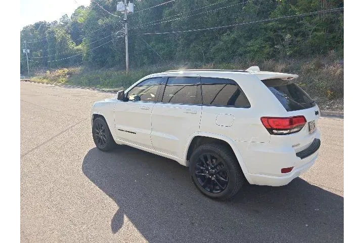 $17999 : Jeep Grand Cherokee 2020 4x2 image 4