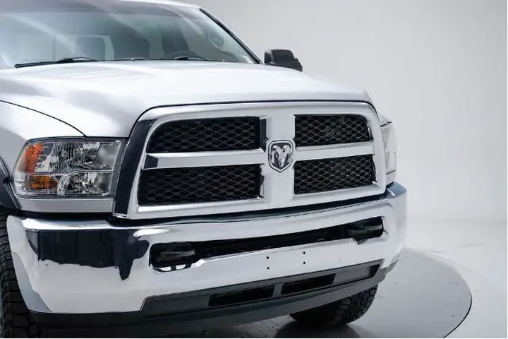 $32348 : Ram 2500 2017 4x4 SLT 4dr Cr image 4