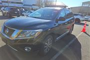 PRE-OWNED 2015 NISSAN PATHFIN