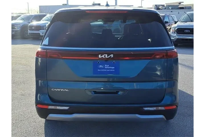 $34984 : Kia Carnival 2024 EX 4dr Min image 4