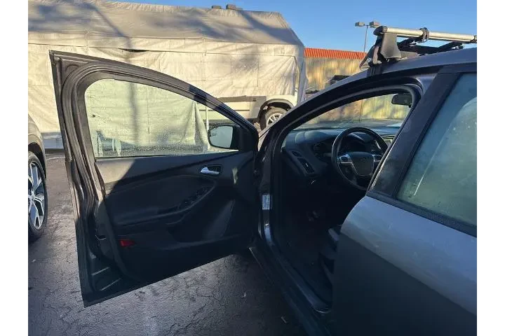 $7000 : Ford Focus 2014 SE 4dr Hatch image 6