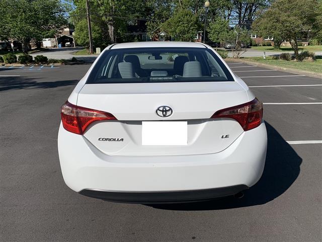 $8900 : 2018 Toyota Corolla LE image 3