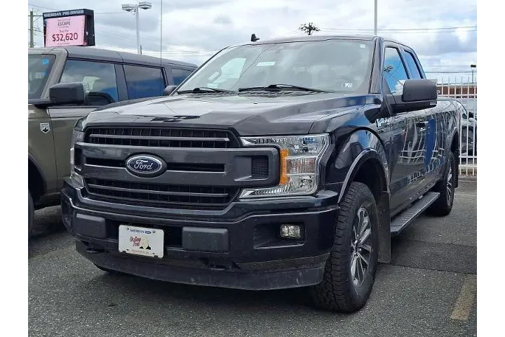$32750 : Ford F-150 2020 4x4 Lariat 4 image 3