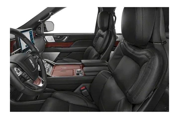 Lincoln Navigator 2023 4x2 R image 6