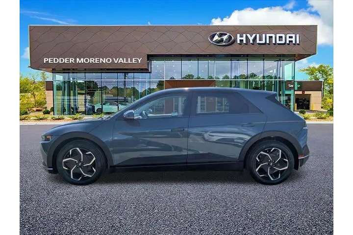 $21495 : Hyundai IONIQ 5 2024 SE 4dr image 7