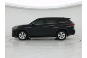 $27998 : Toyota Highlander 2021 LE 4d thumbnail
