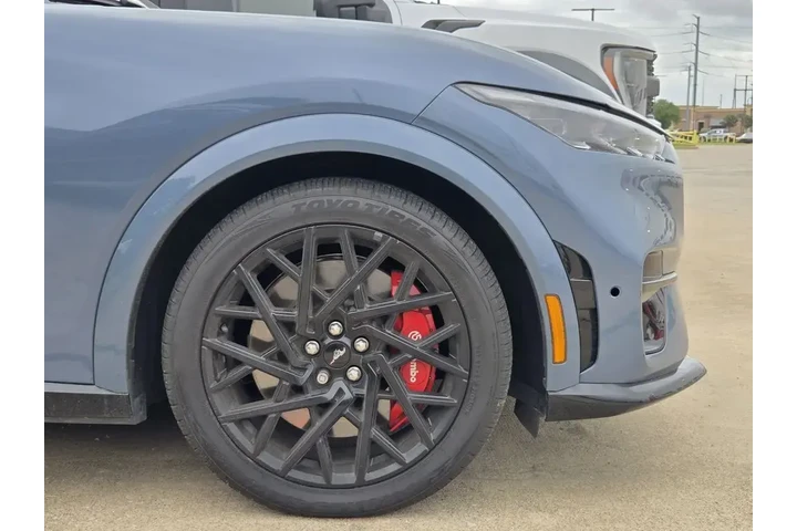 $38447 : Ford Mustang Mach-E 2023 AWD image 9