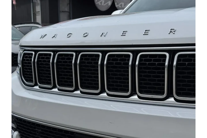 $39777 : Jeep Wagoneer 2022 4x4 Serie image 10