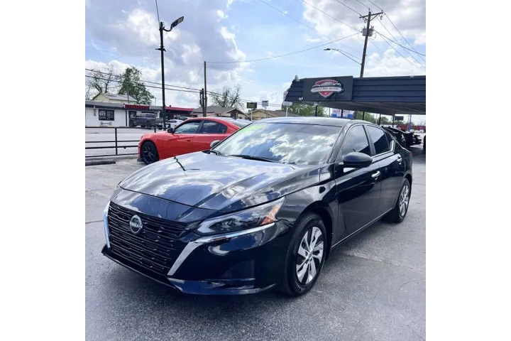 $22900 : 2025 Altima 2.5 S image 3