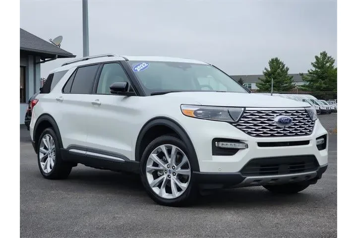 $35550 : Ford Explorer Hybrid 2022 AW image 2