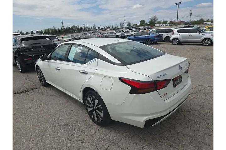 $18199 : Nissan Altima 2022 AWD 2.5 S image 4