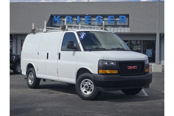 $24770 : GMC Savana 2023 2500 3dr Car image 2